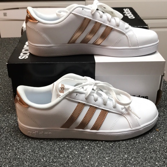 adidas Shoes - NWT adidas baseline